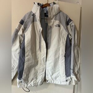 The North Face Women’s White 2 In 1 Hyvent Zip Up Jacket Size M